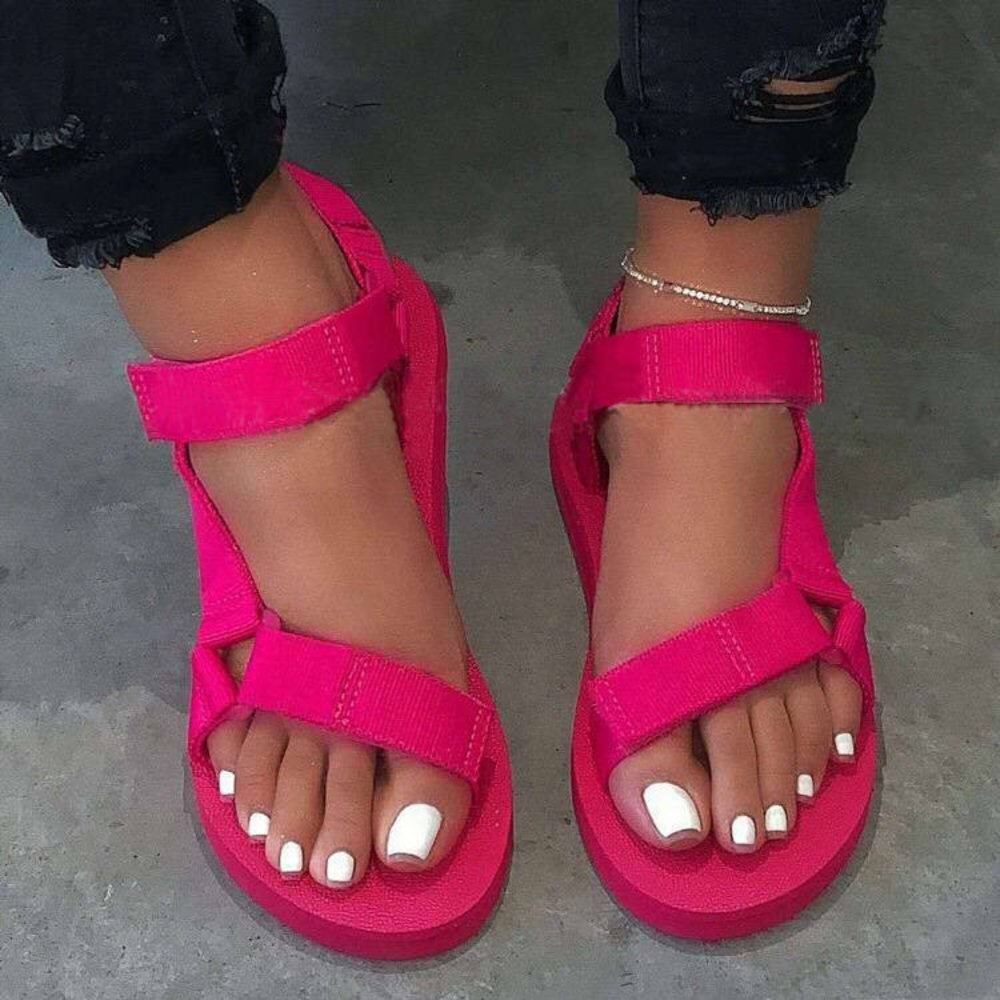 Foam sandals